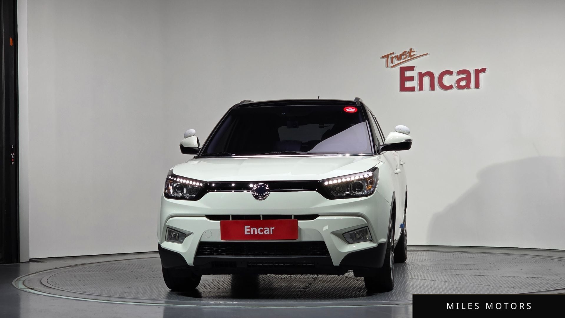 KG Mobility Tivoli 2017 — миниатюра 3