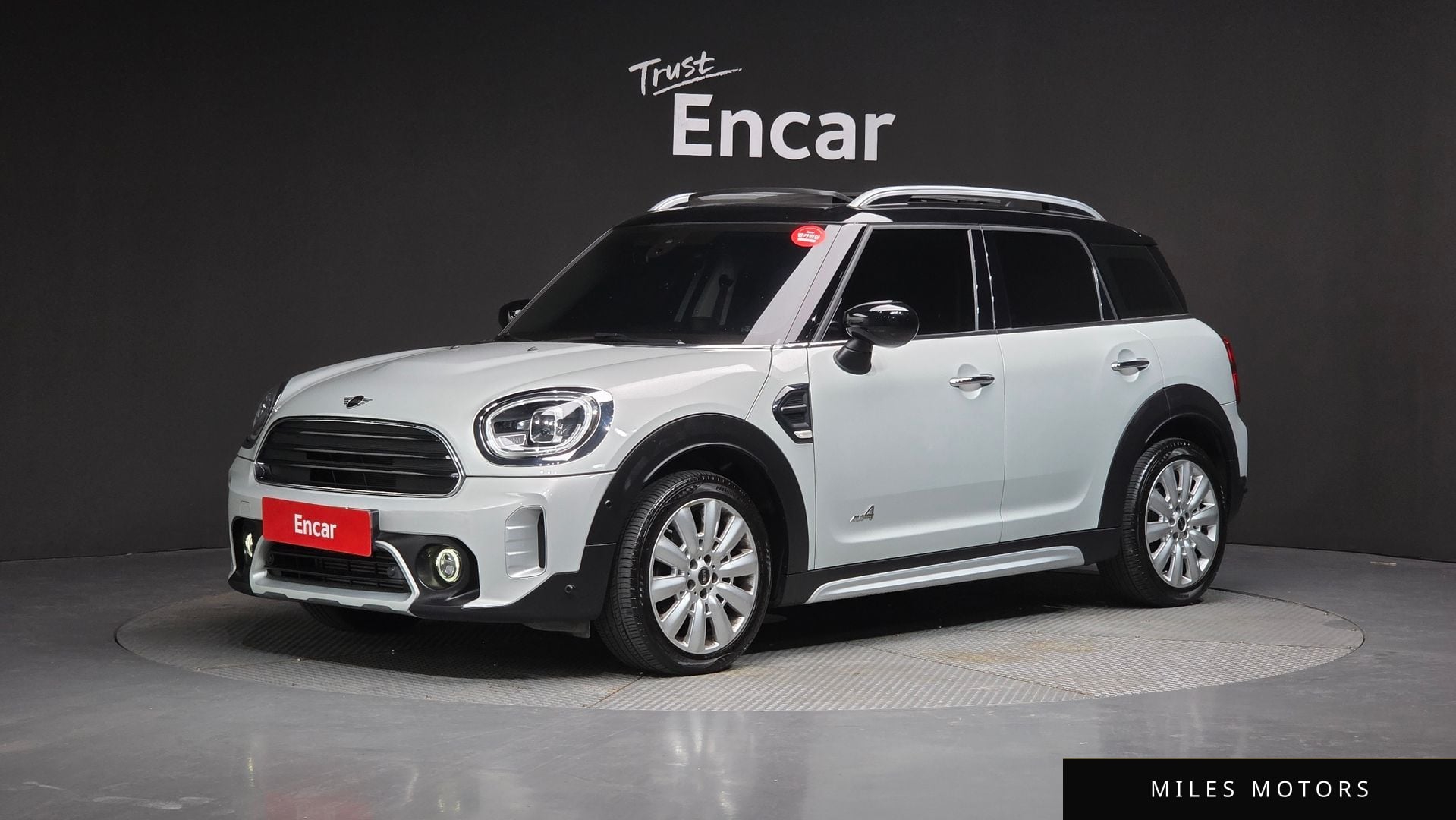 MINI Countryman 2022 — фото 1 из 12