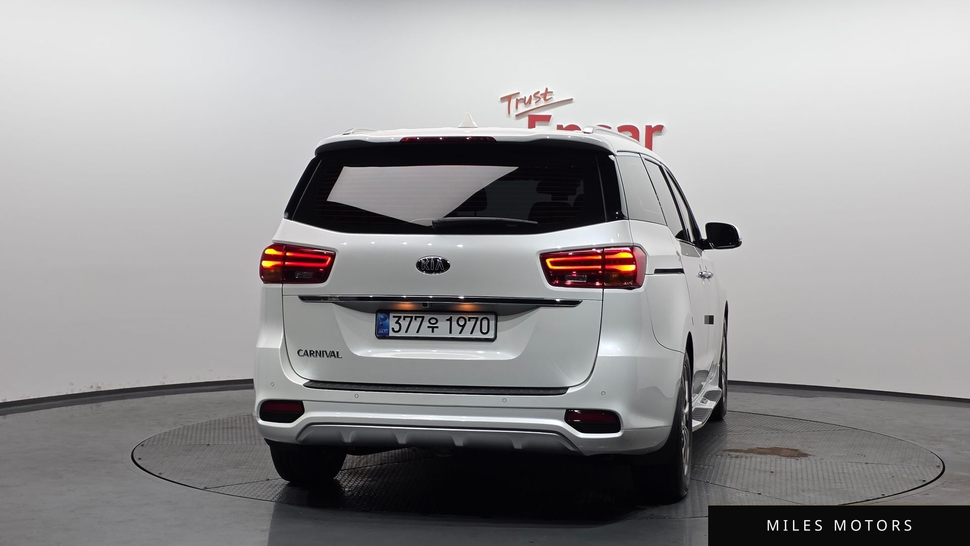 Kia Canival 2019 — миниатюра 3