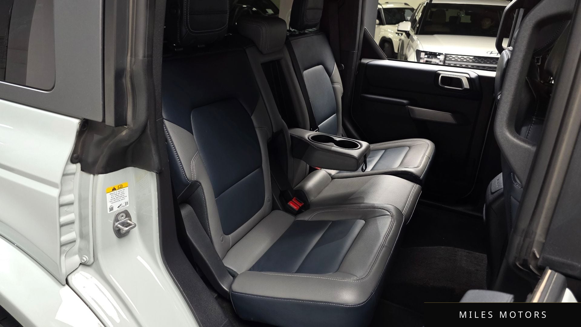 Ford 브롱코 2023 — миниатюра 12