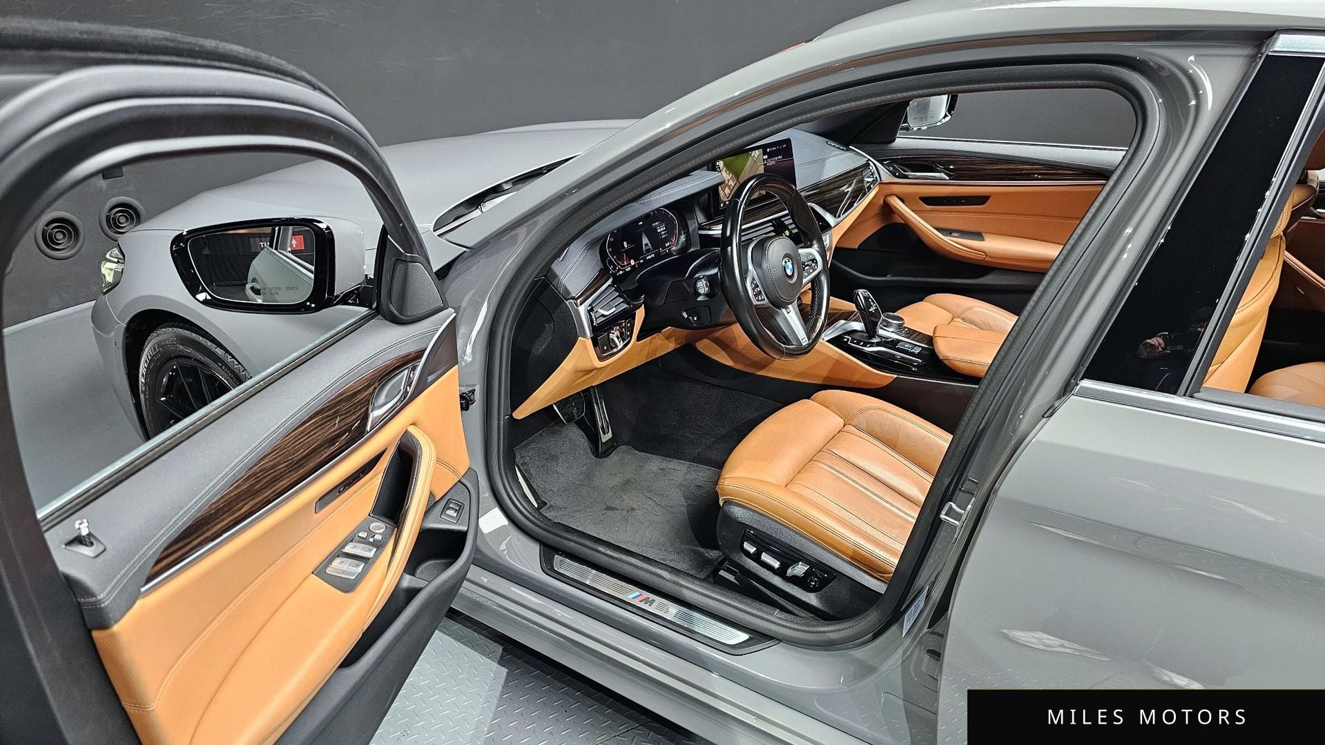 BMW 5 Series (G30) 2021 — миниатюра 11