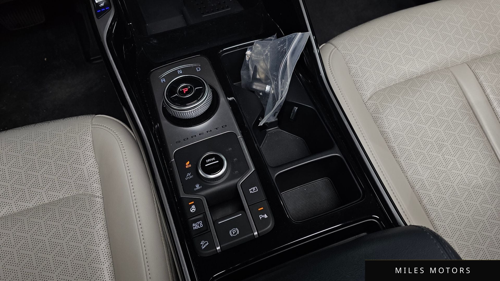 Kia Sorento 2022 — миниатюра 9