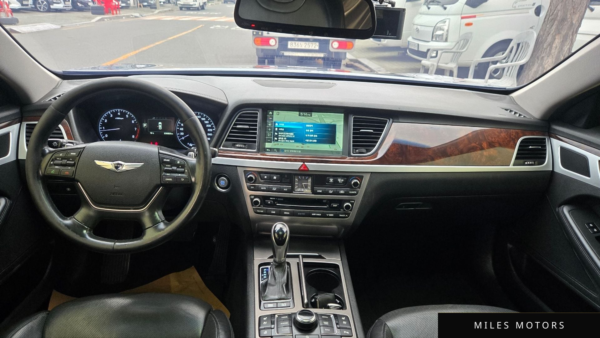Hyundai Genesis 2014 — миниатюра 10