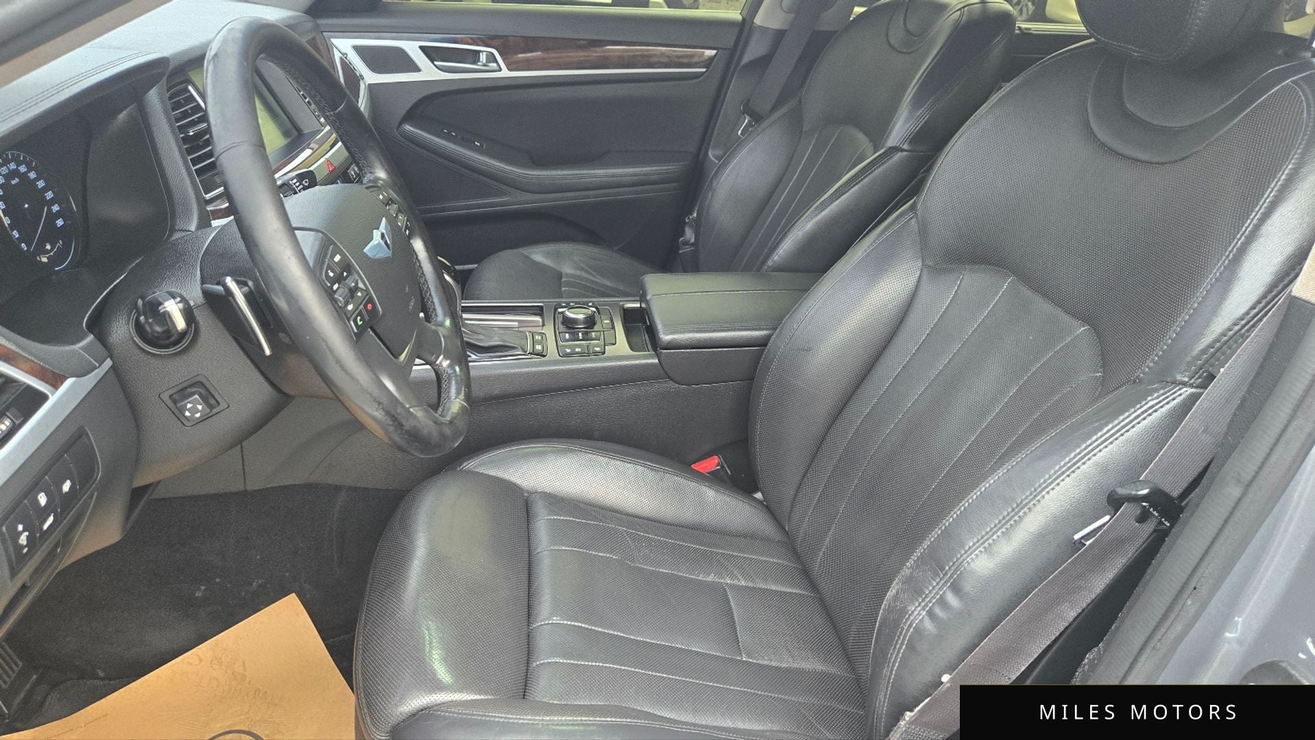 Hyundai Genesis 2014 — миниатюра 11