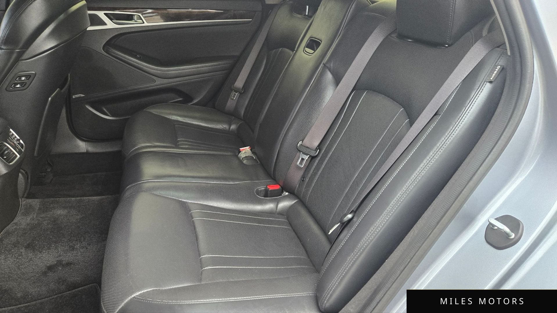 Hyundai Genesis 2014 — миниатюра 12