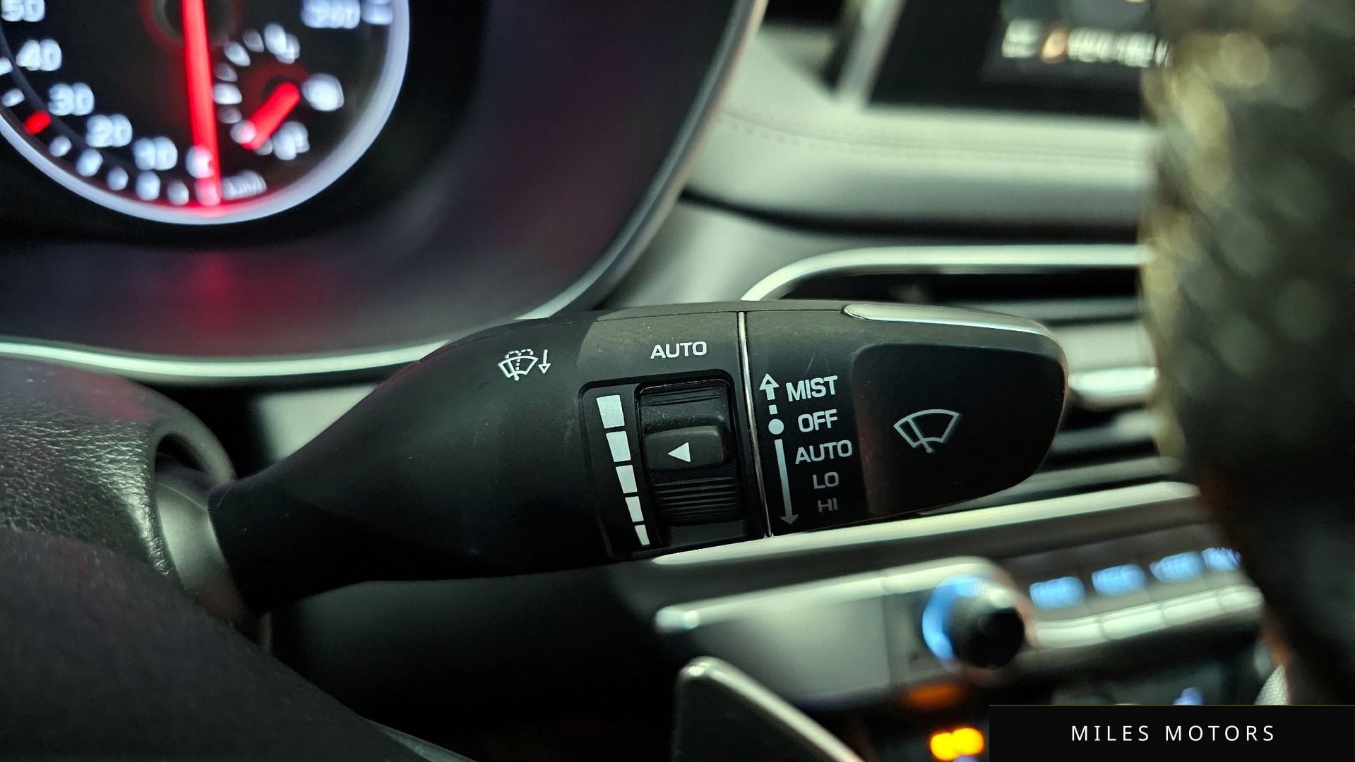 Genesis G70 2019 — миниатюра 16