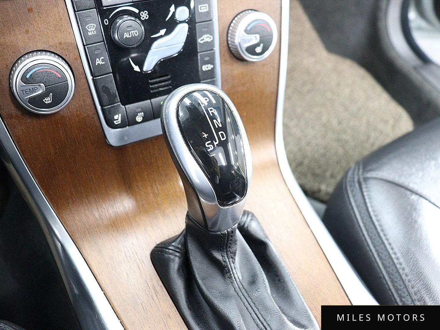 Volvo XC70 2016 — миниатюра 8