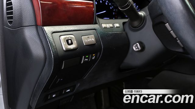 Лексус LS460 2009 — миниатюра 16