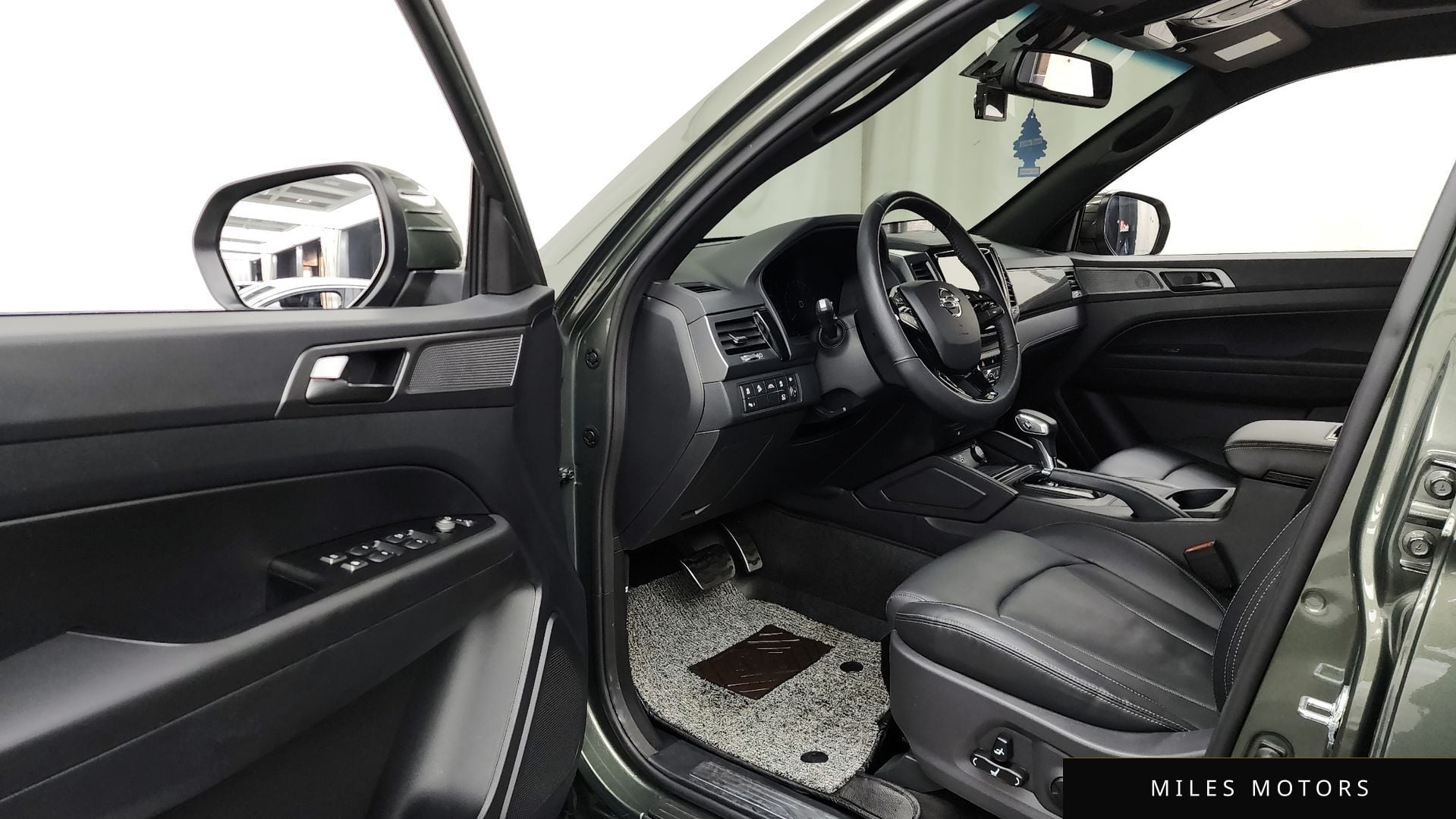 KG Mobility Rexton 2023 — миниатюра 9