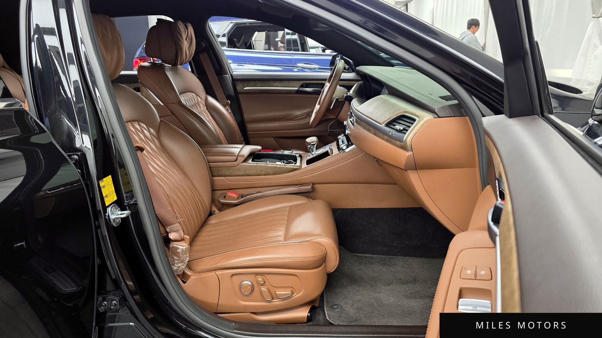 Genesis G90 2021 — миниатюра 11