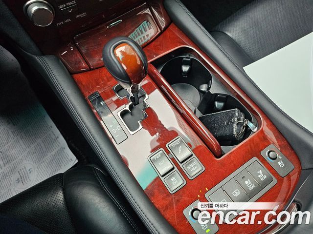 Лексус LS460 2011 — миниатюра 4