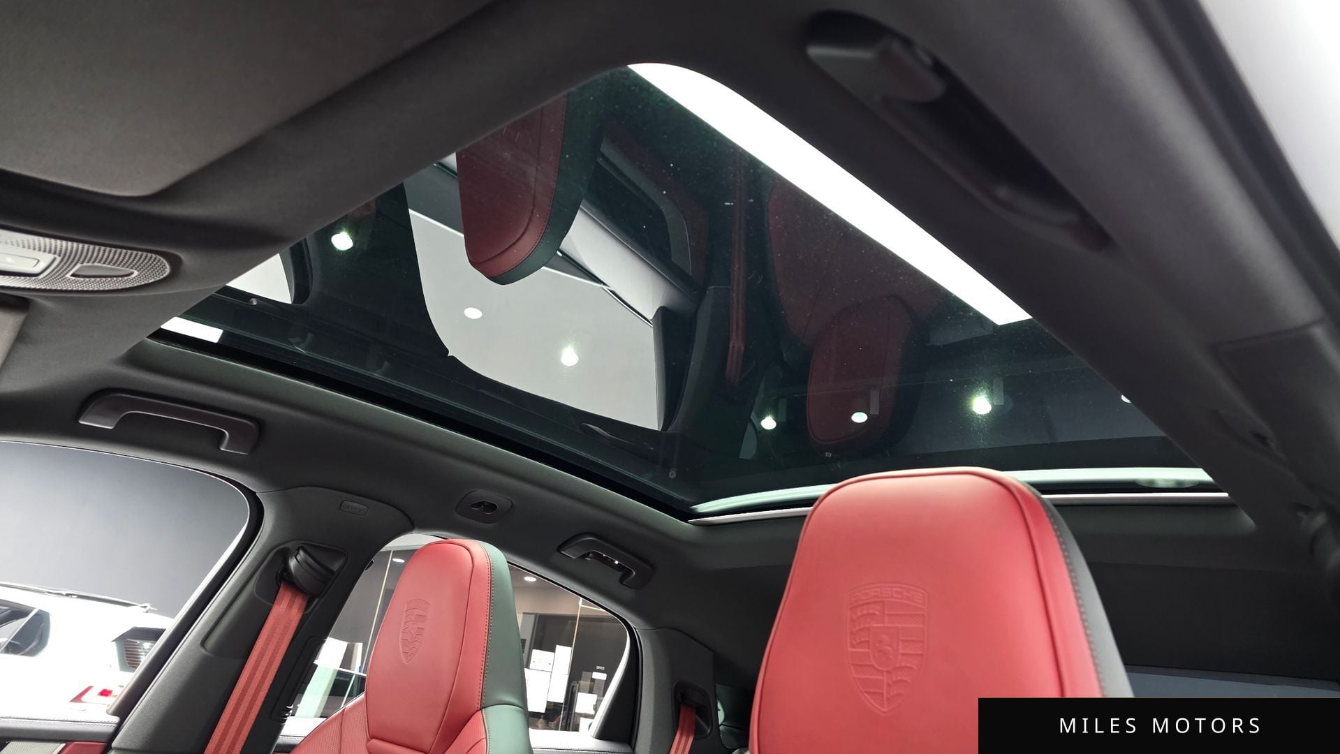 Porsche Cayenne 2025 — миниатюра 17