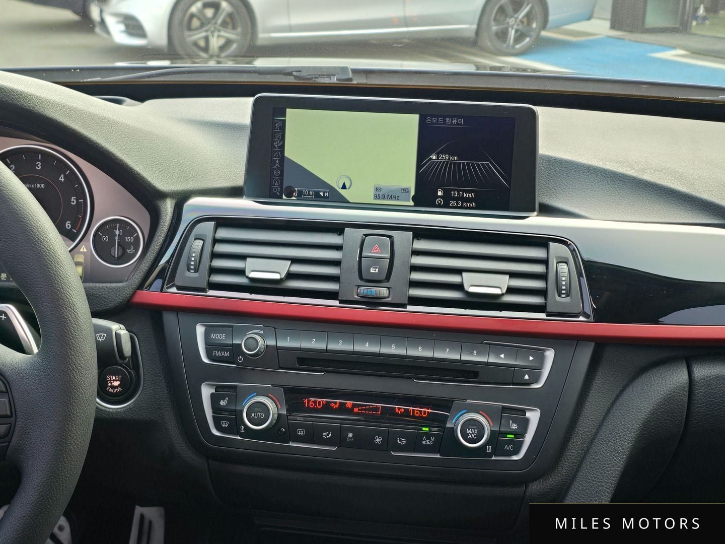 BMW 3 Series GT (F34) 2015 — миниатюра 10