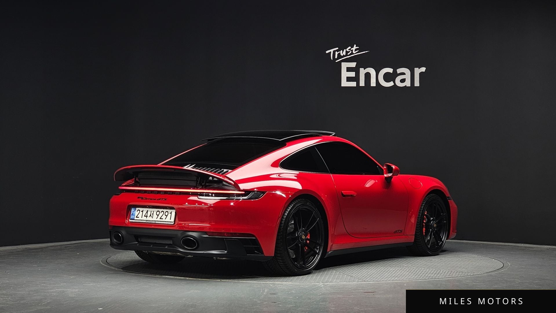 Porsche 911 (992) 2022 — миниатюра 2