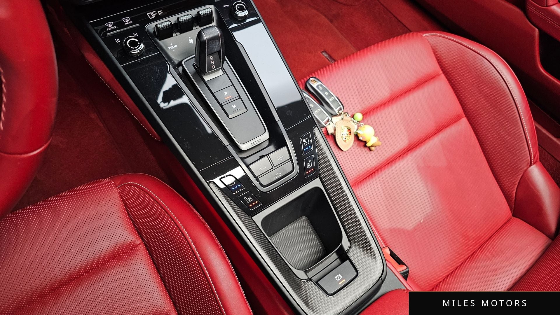 Porsche 911 (992) 2022 — миниатюра 9