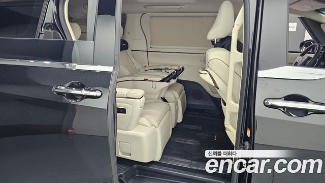 Лексус LM 2025 — миниатюра 12