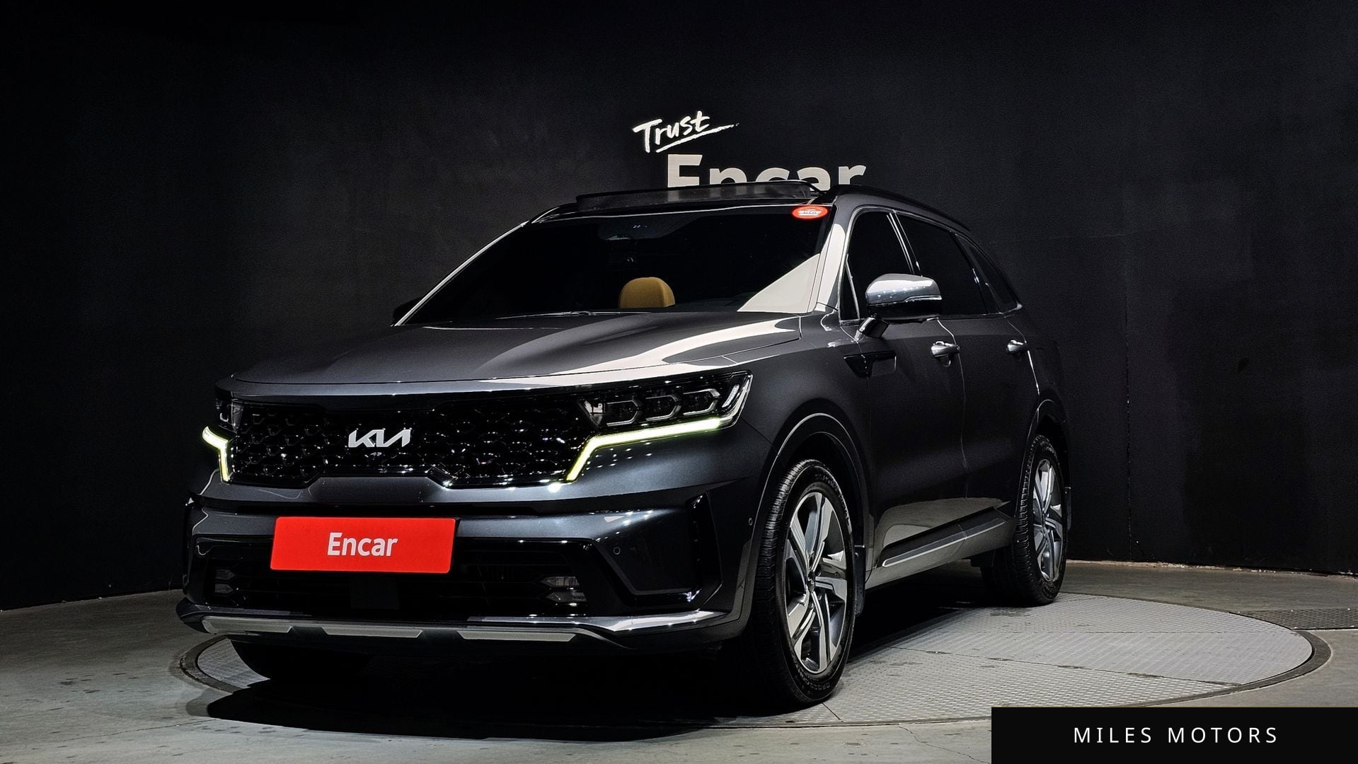 Kia Sorento 2022 — фото 1 из 12