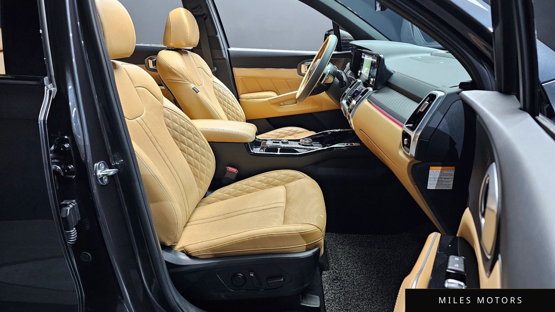 Kia Sorento 2022 — миниатюра 11