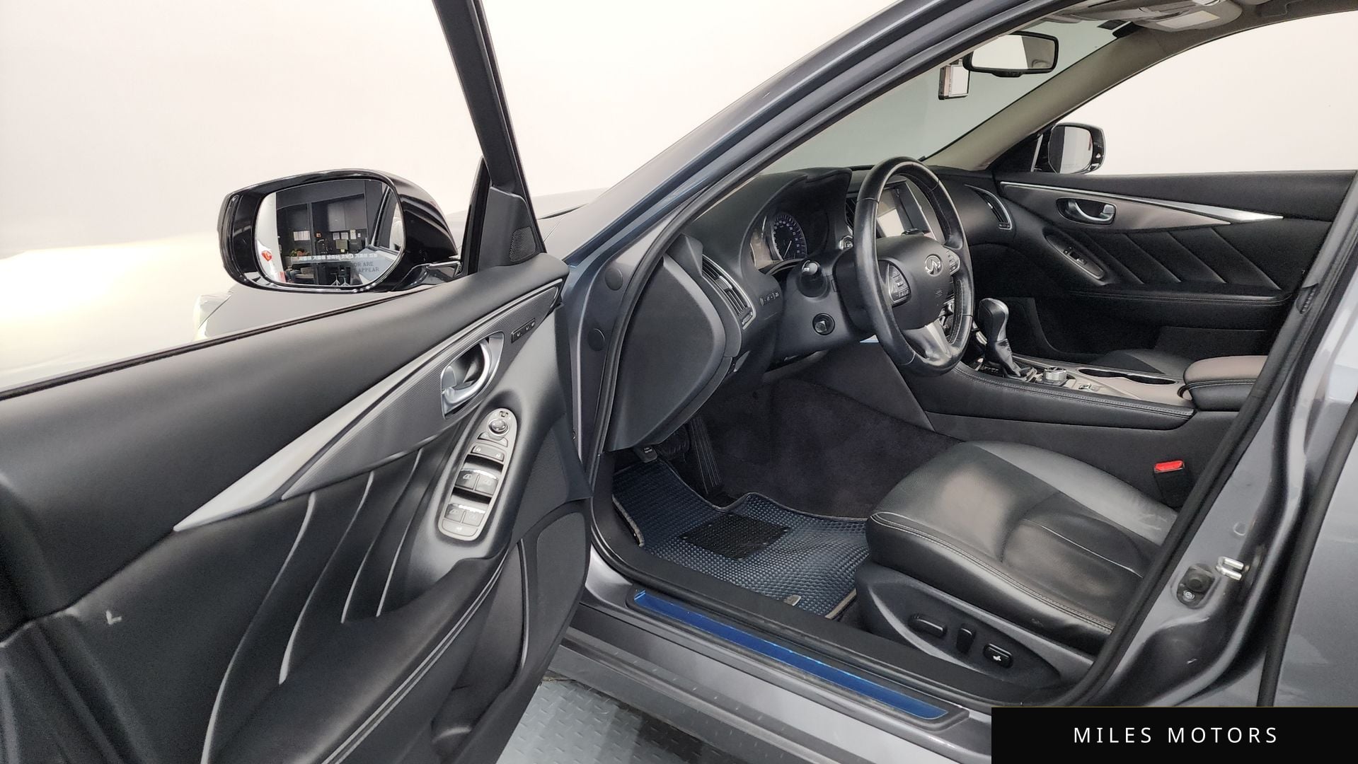 Infiniti Q50 2016 — миниатюра 10