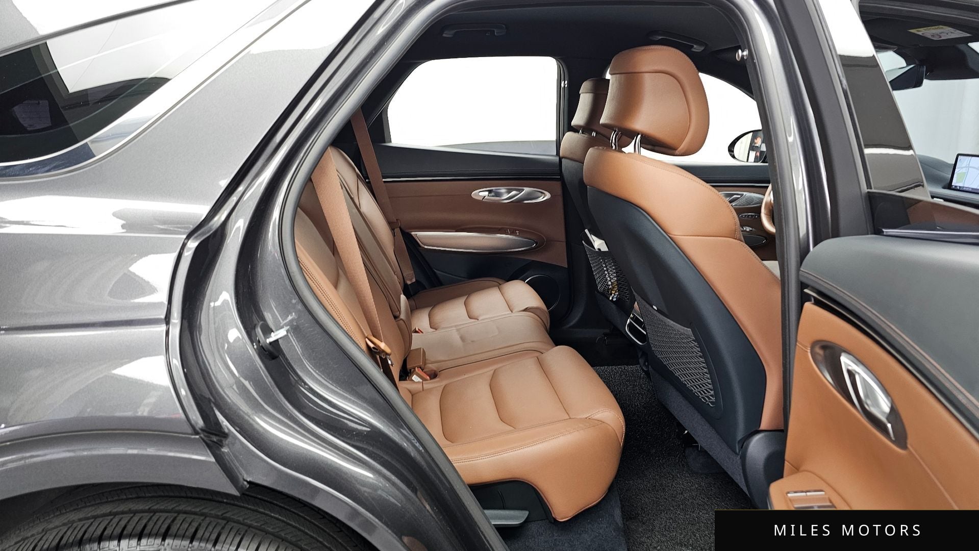 Genesis GV70 2021 — миниатюра 12