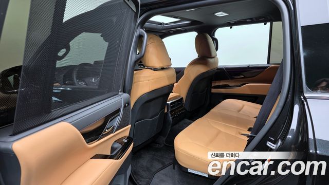 Лексус LX 2025 — миниатюра 12