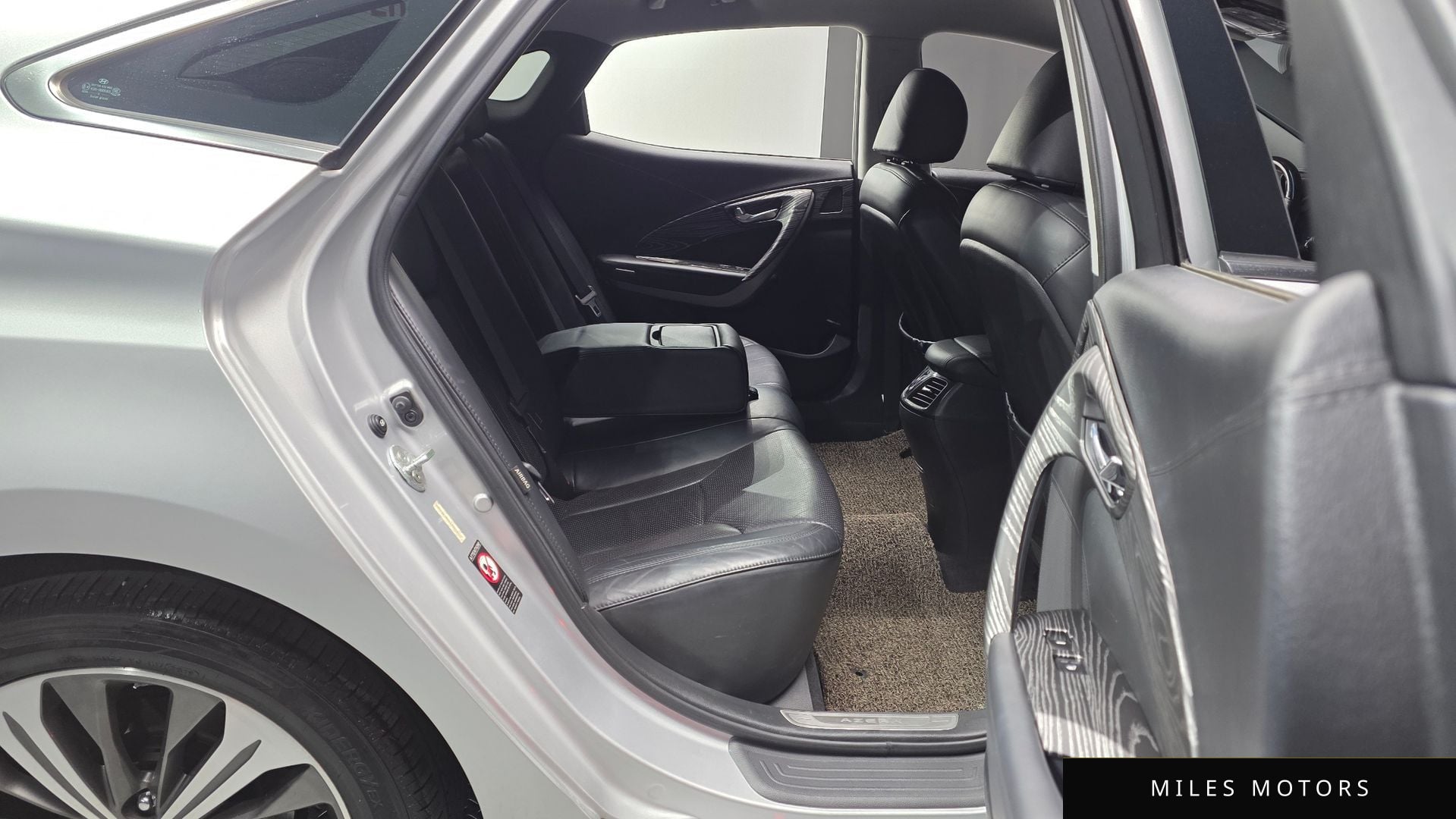 Hyundai Grandeur 2013 — миниатюра 12
