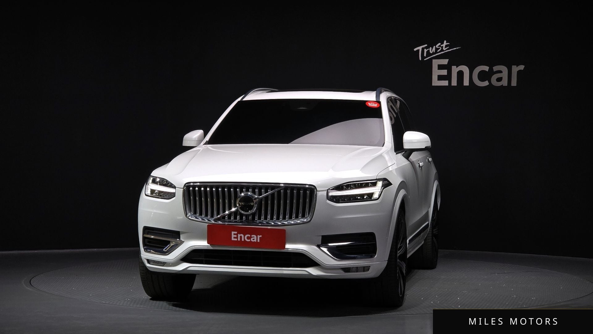Volvo XC90 2023 — миниатюра 3