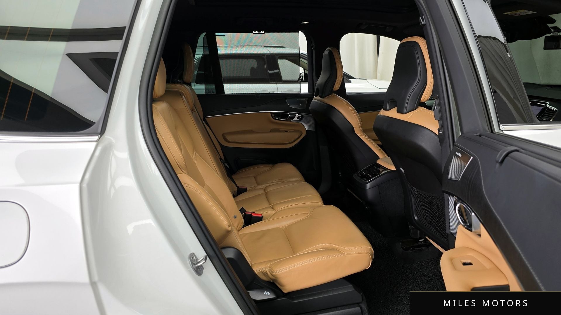 Volvo XC90 2023 — миниатюра 12
