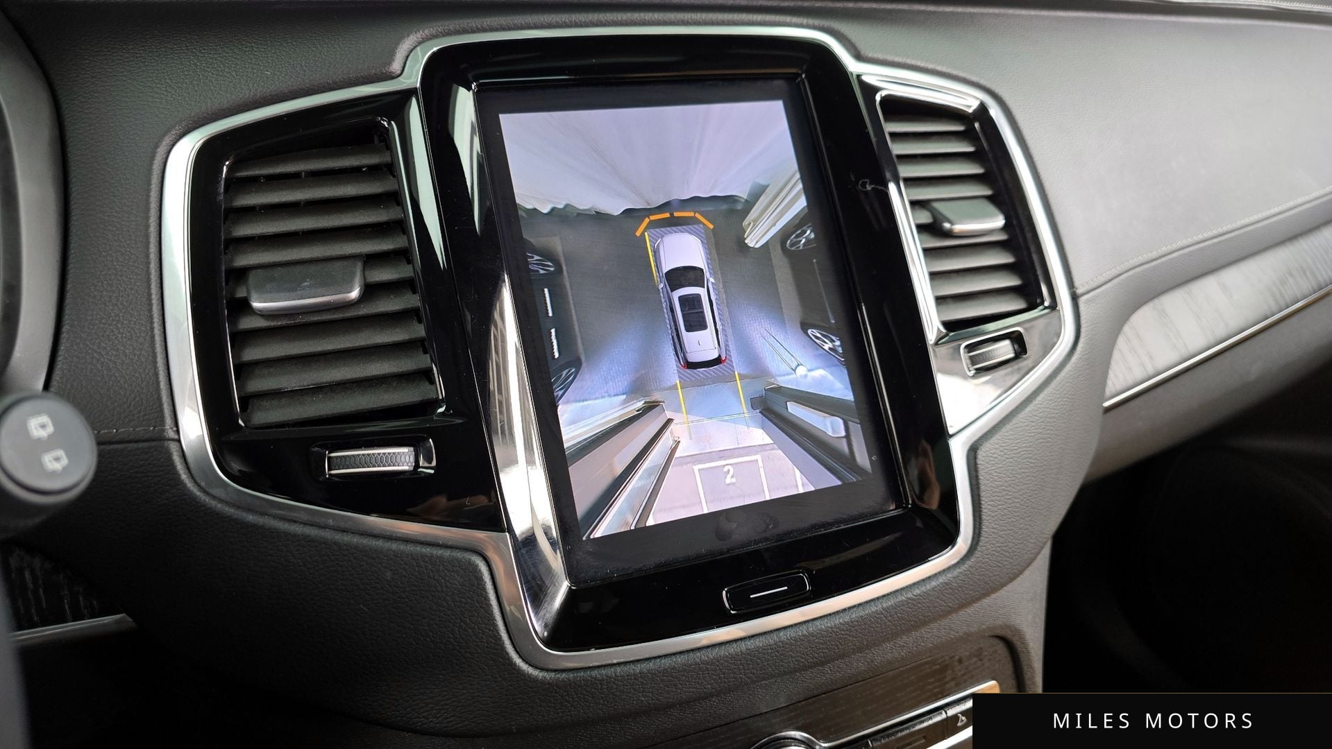 Volvo XC90 2023 — миниатюра 15