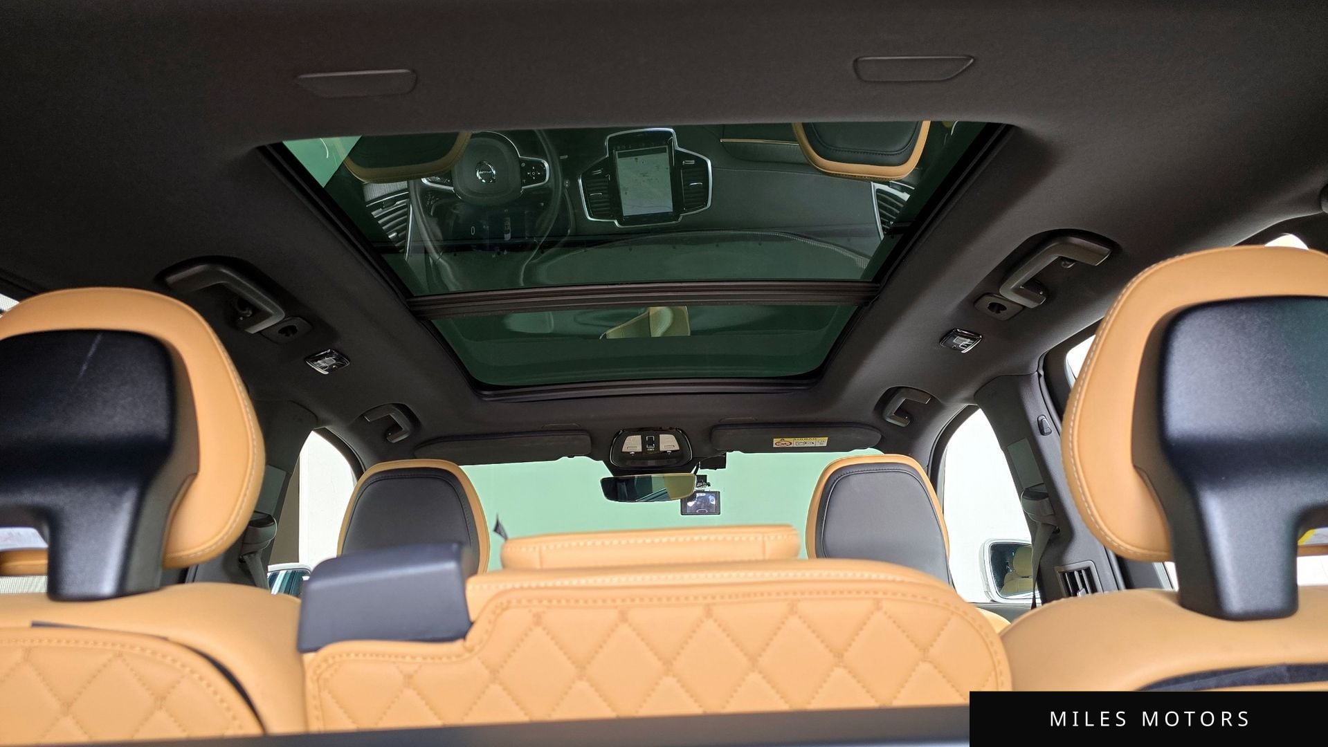 Volvo XC90 2023 — миниатюра 19