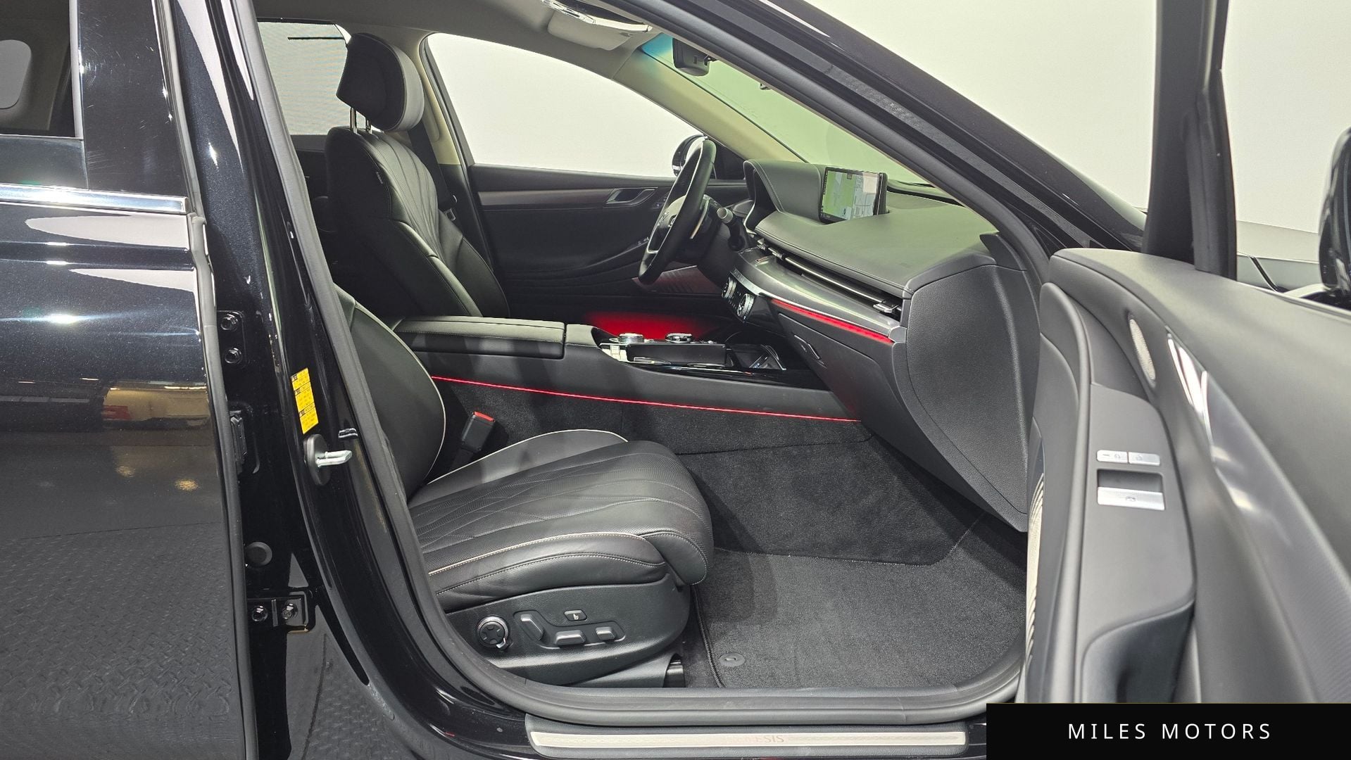 Genesis G80 (RG3) 2023 — миниатюра 11
