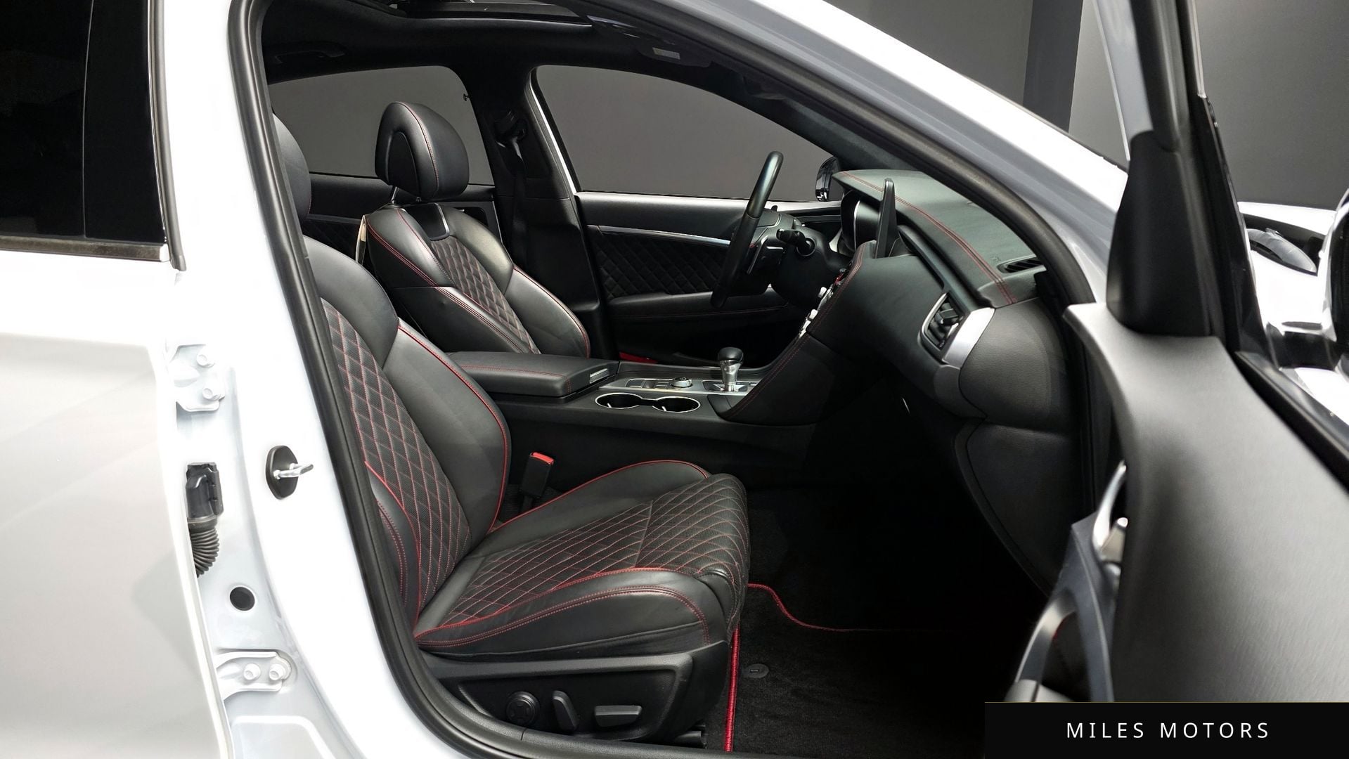 Genesis G70 2018 — миниатюра 11