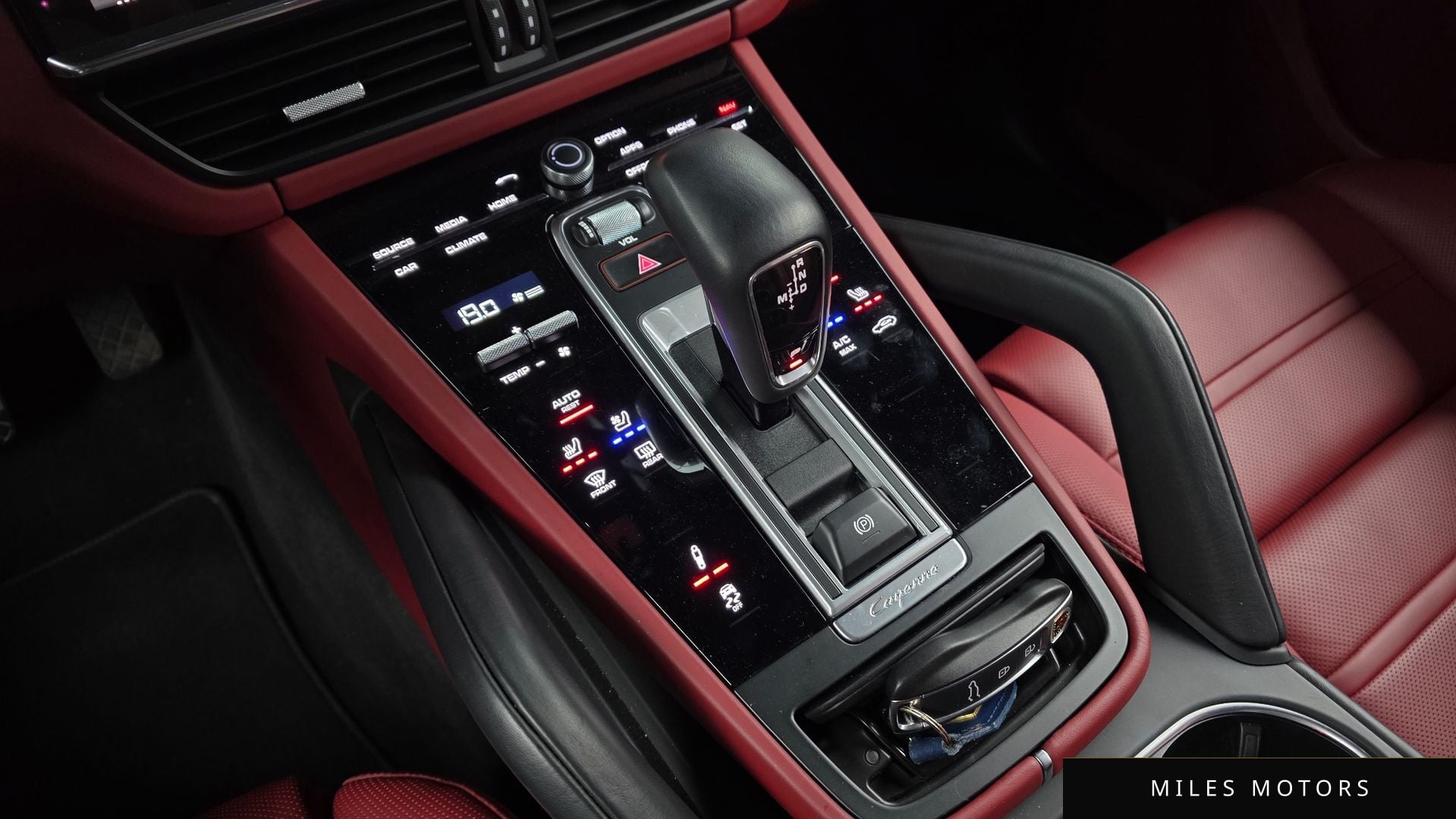 Porsche Cayenne 2021 — миниатюра 9