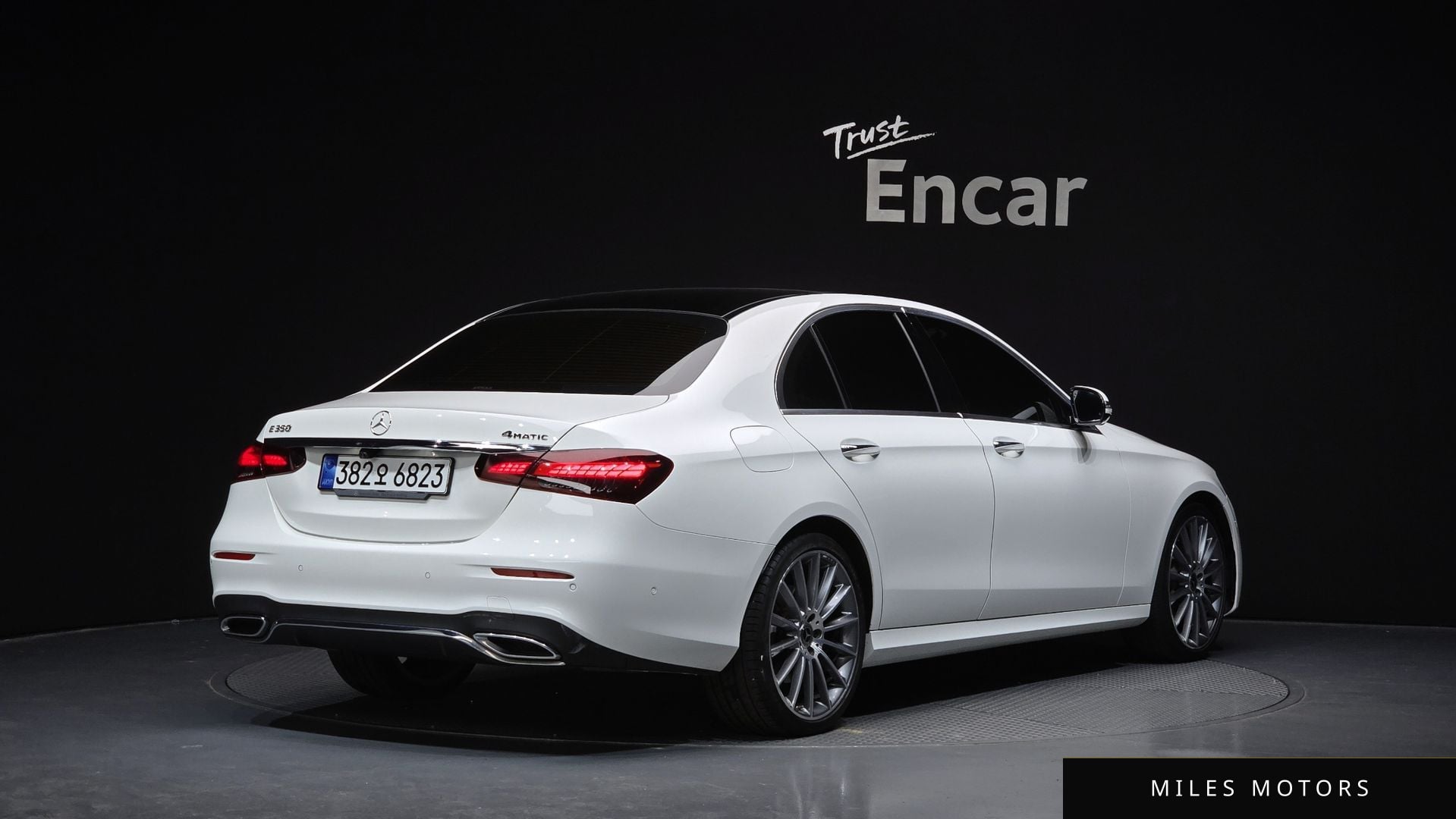 Mercedes-Benz E-Class W213 2021 — миниатюра 2