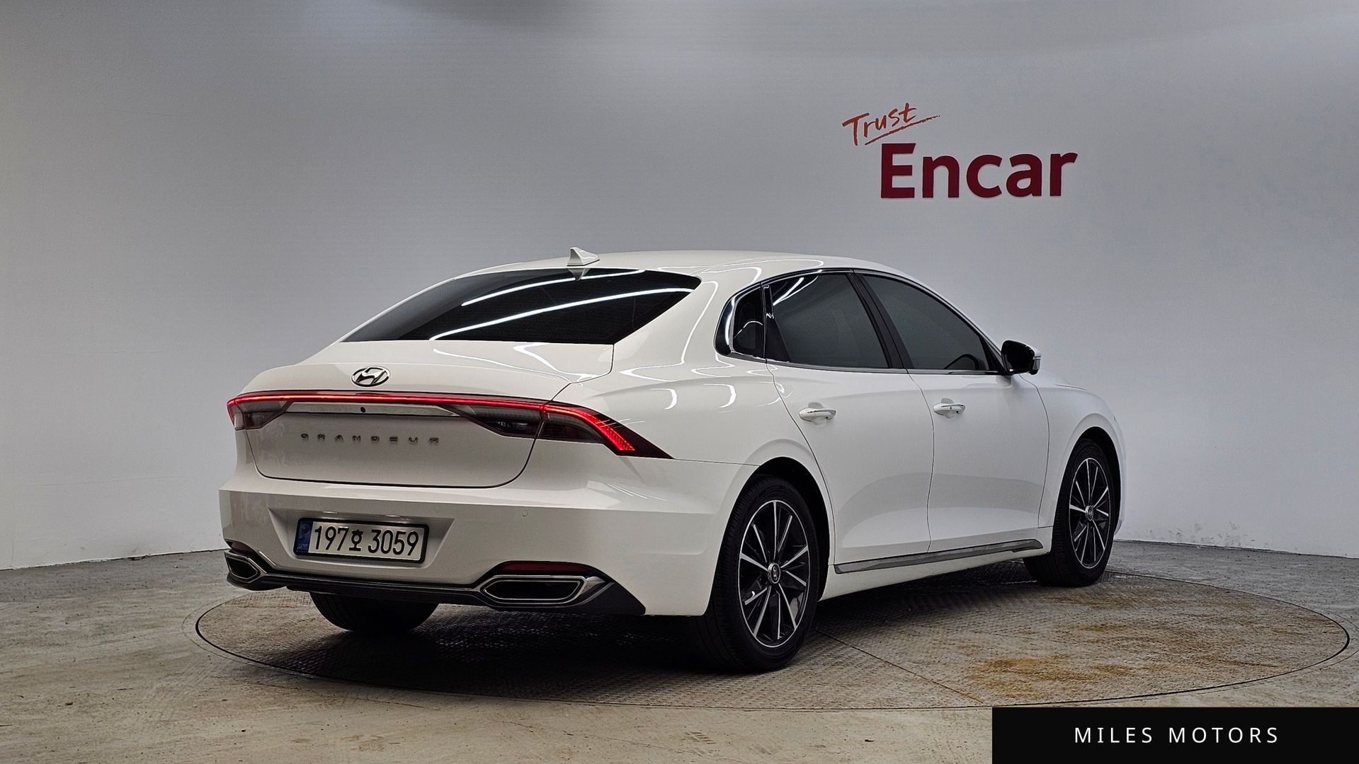 Hyundai Grandeur 2023 — миниатюра 2