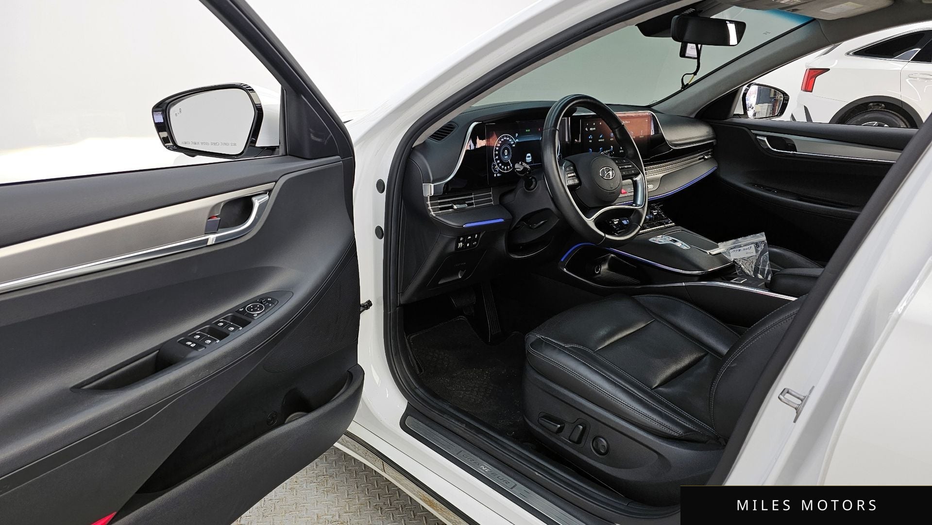 Hyundai Grandeur 2023 — миниатюра 10