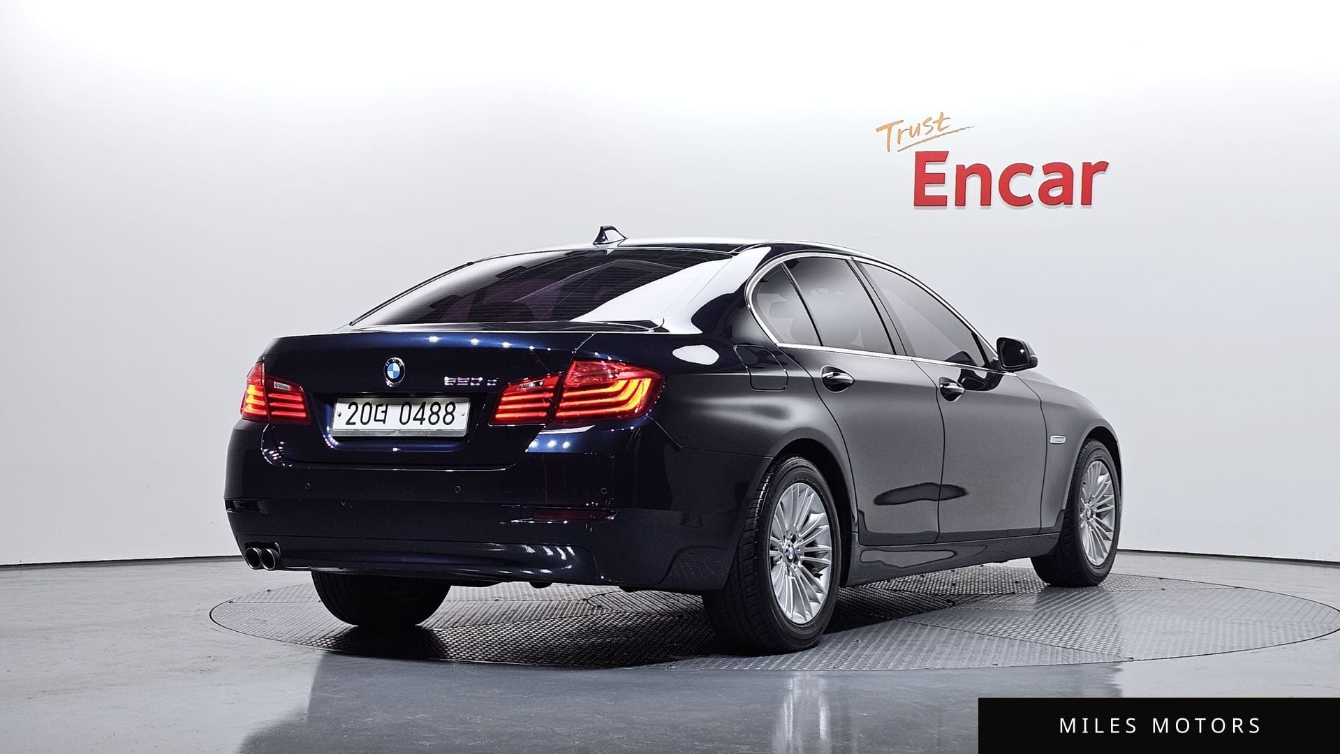 BMW 5 Series (F10) 2014 — миниатюра 2