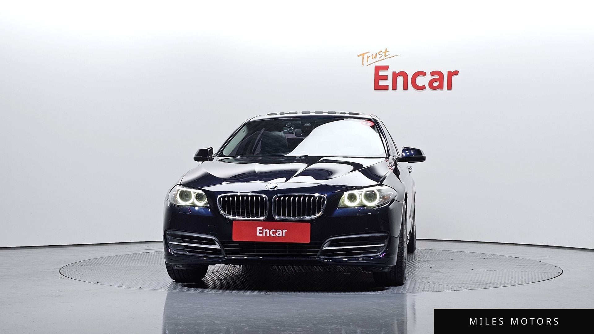 BMW 5 Series (F10) 2014 — миниатюра 3