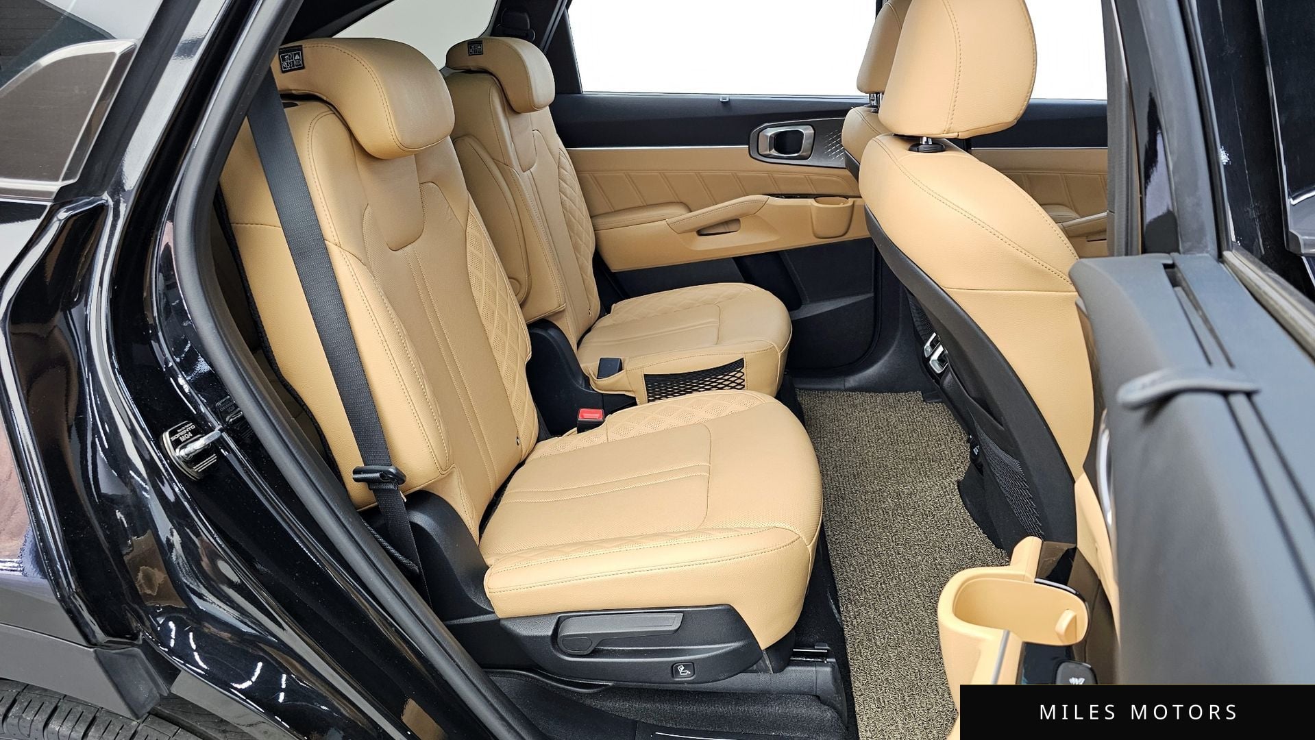Kia Sorento 2022 — миниатюра 12