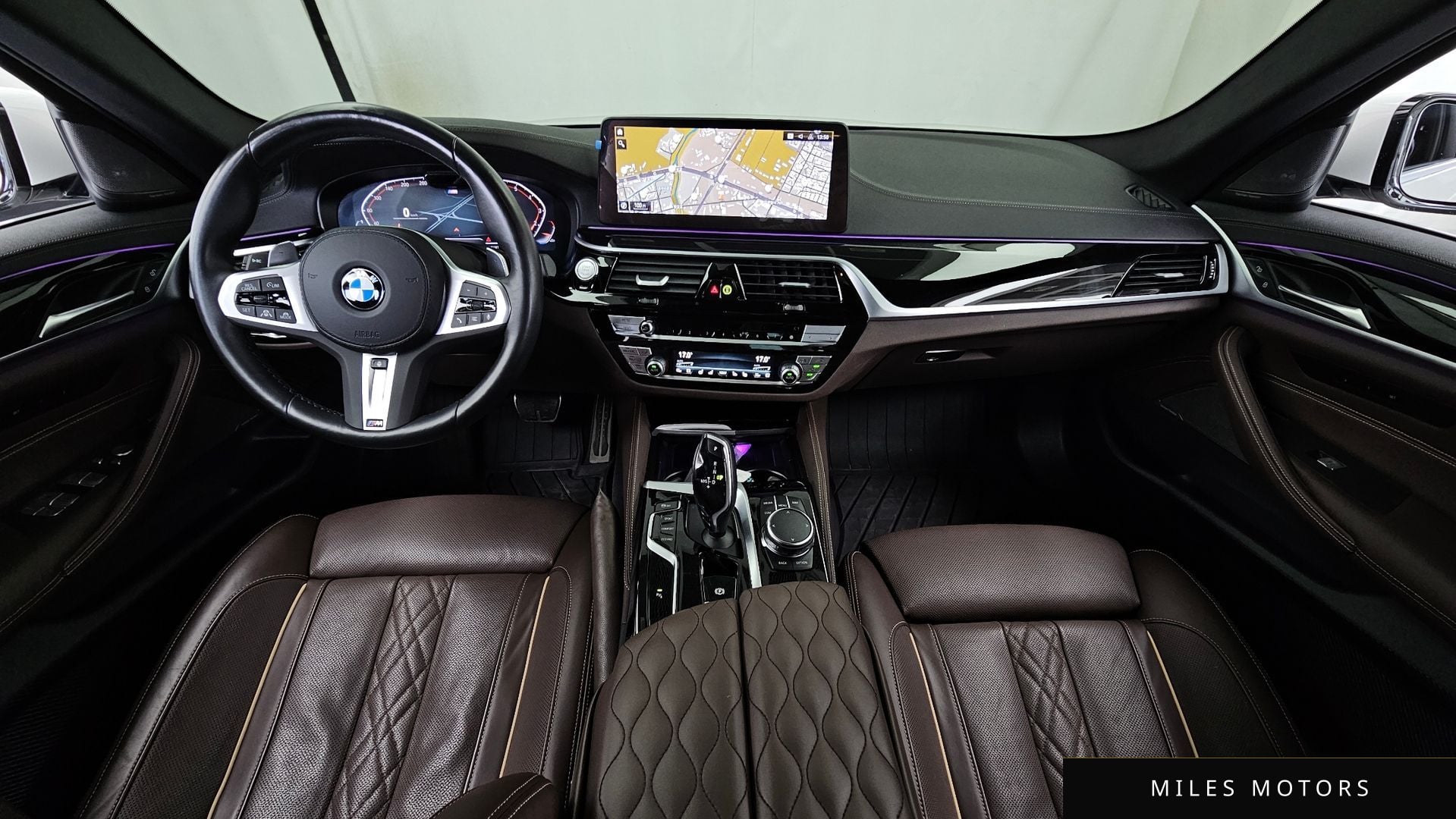 BMW 5 Series (G30) 2023 — миниатюра 7