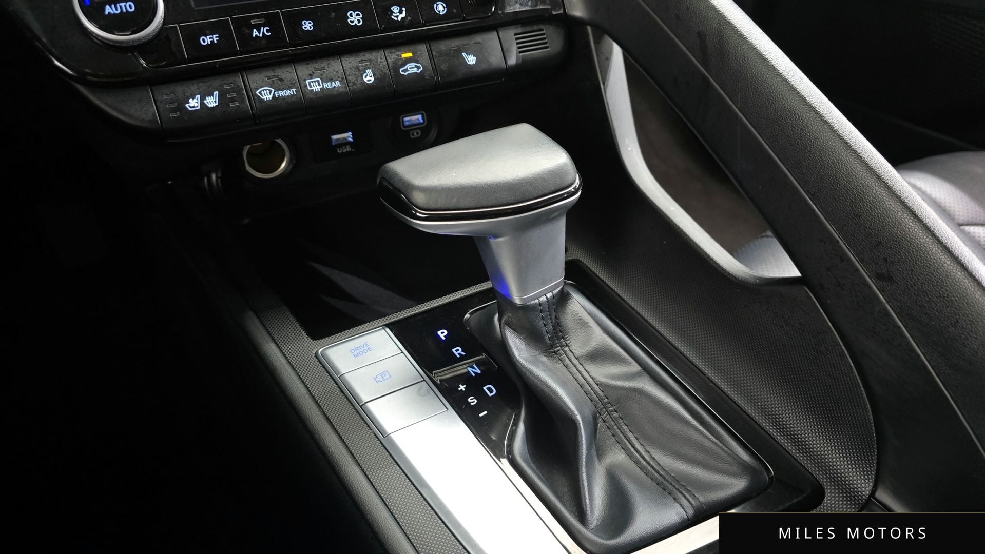 Hyundai AVANTE 2021 — миниатюра 9