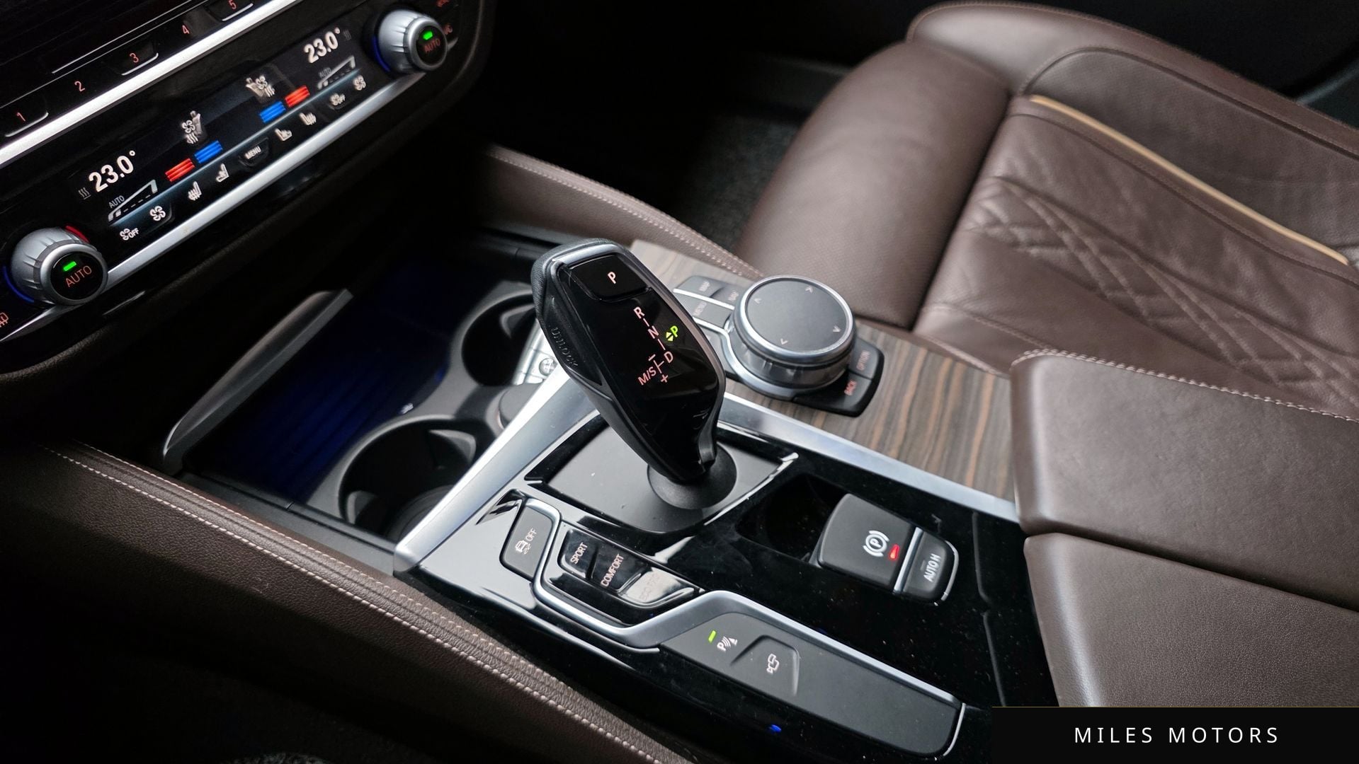 BMW 5 Series (G30) 2017 — миниатюра 9