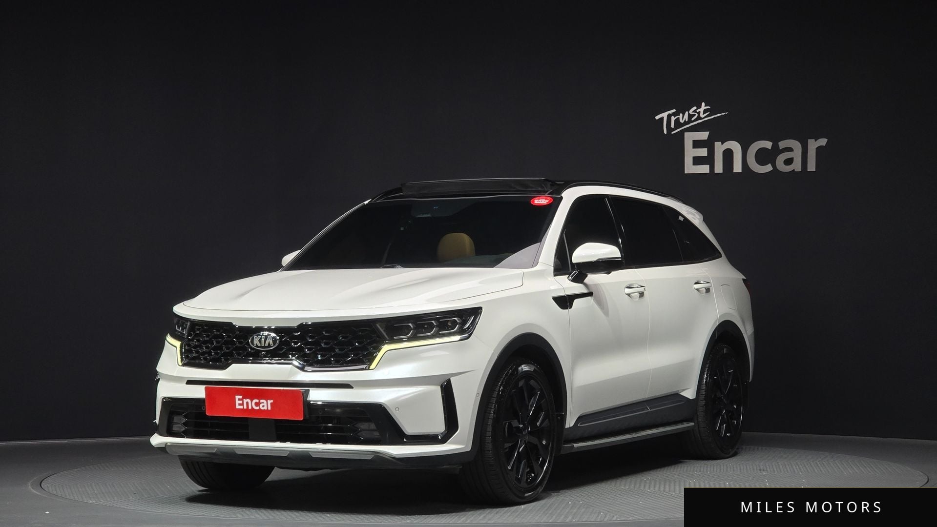 Kia Sorento 2021 — фото 1 из 12