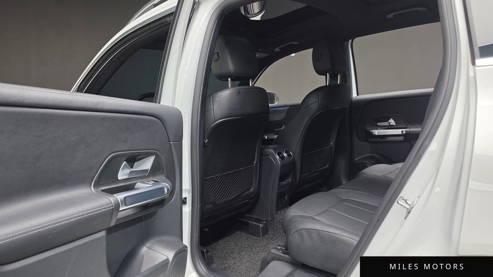 Mercedes-Benz GLB-Class X247 2022 — миниатюра 18