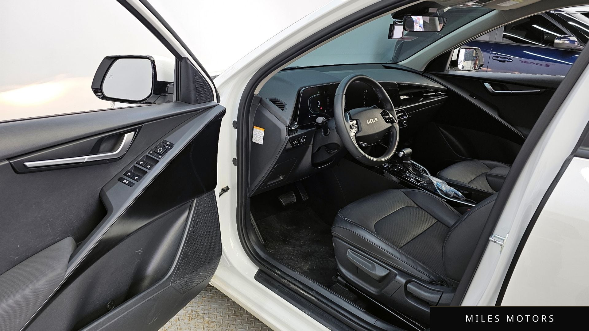 Kia Niro 2022 — миниатюра 10