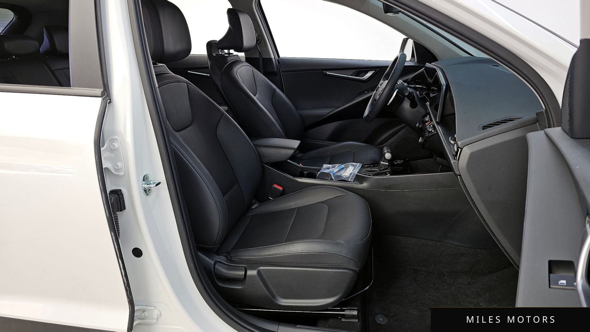 Kia Niro 2022 — миниатюра 11