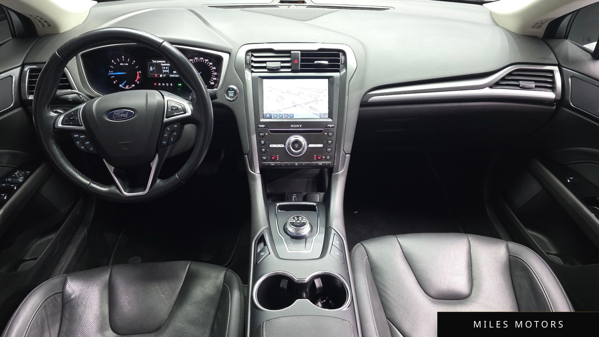 Ford Mondeo 2020 — миниатюра 7