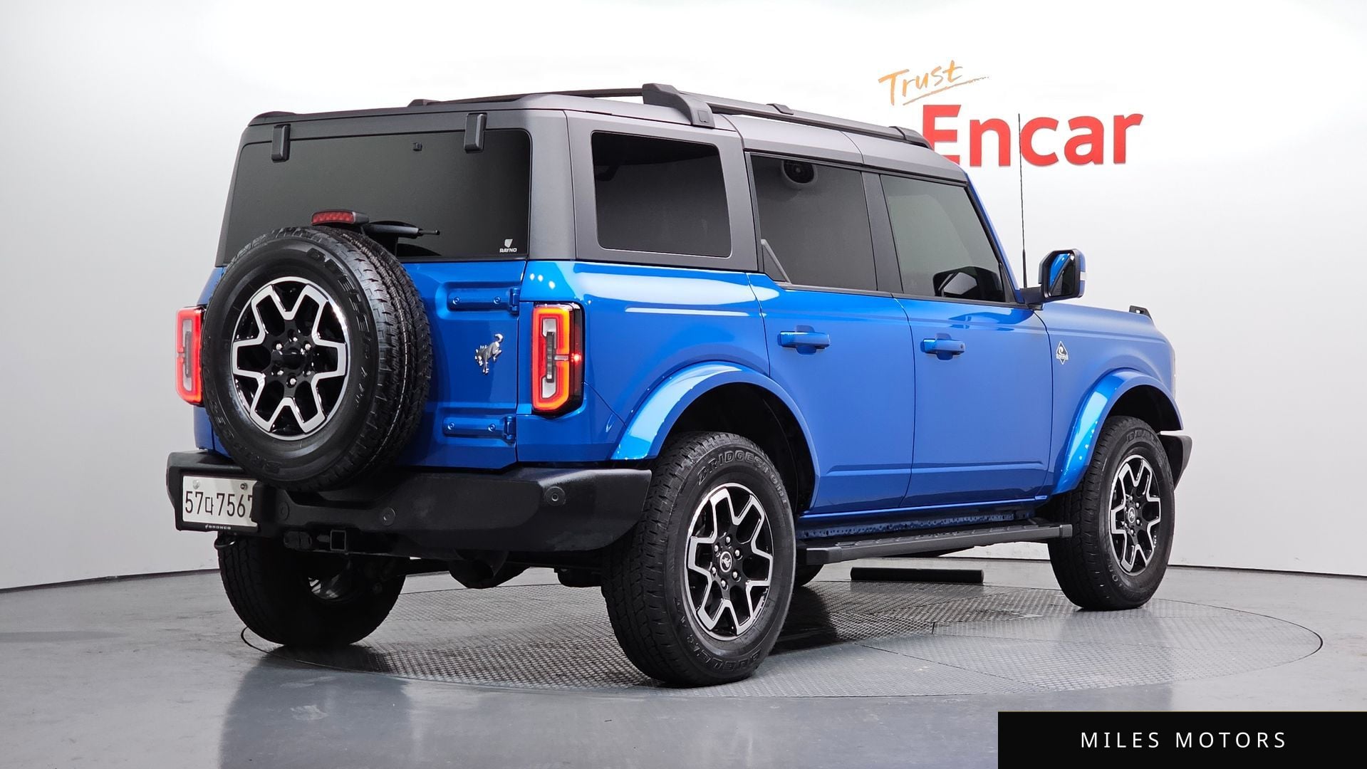 Ford Bronco 2023 — миниатюра 2