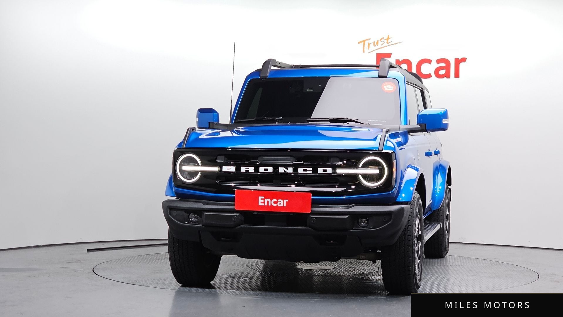 Ford Bronco 2023 — миниатюра 3
