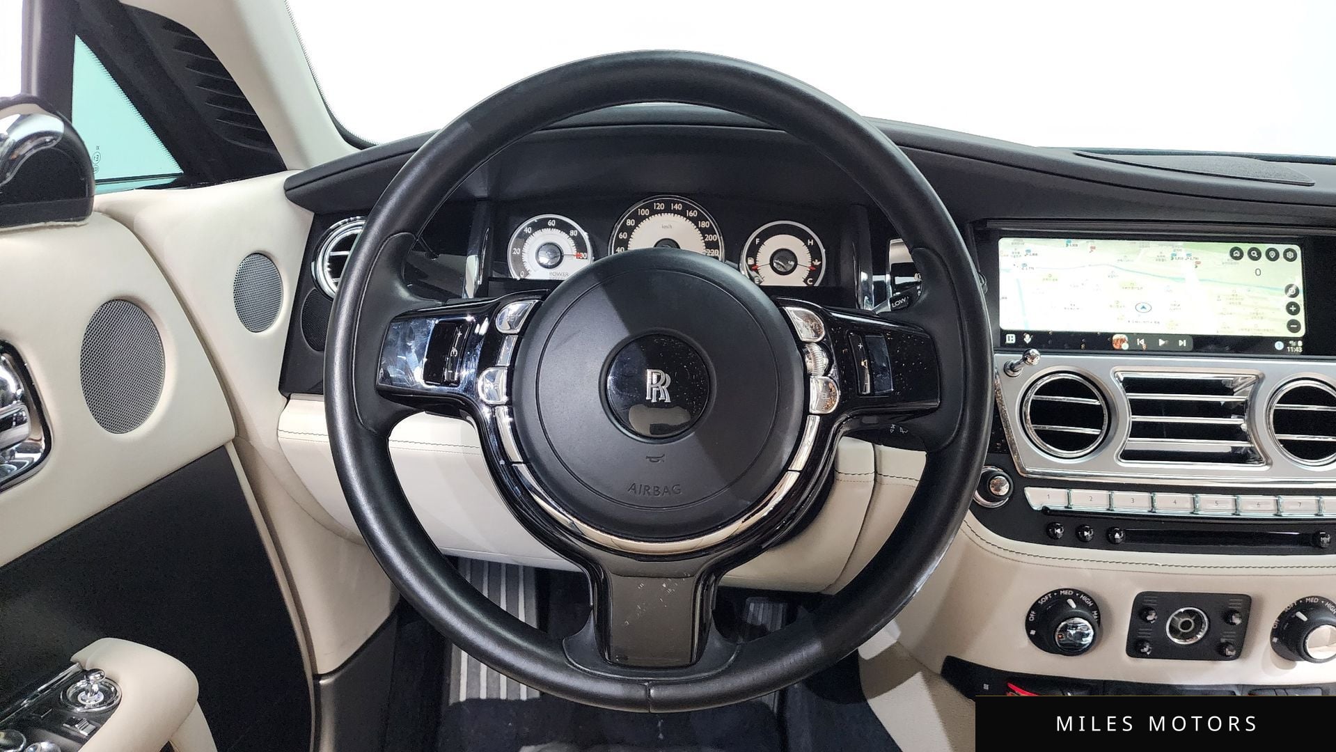 Rolls-Royce 레이스 2015 — миниатюра 13